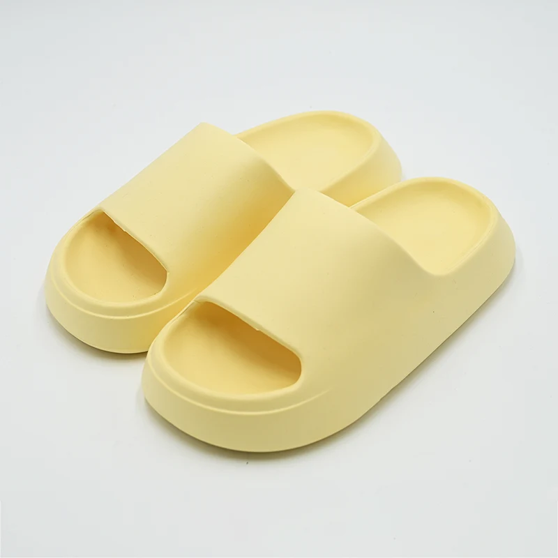 What Makes Solid Color Slippers a Smart Choice for Everyday Comfort?