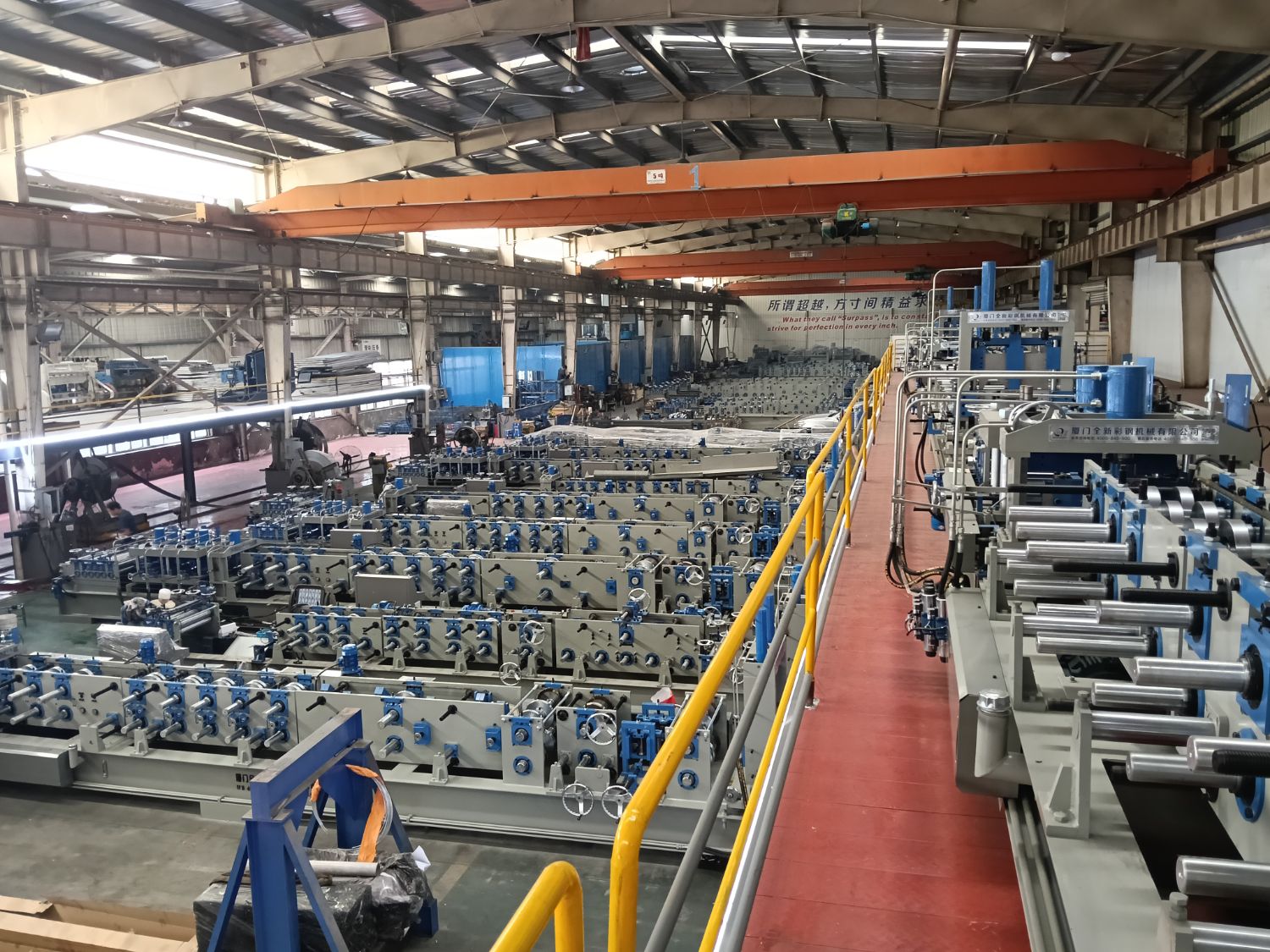 Advanced Storage Rack Roll Forming Machine: Premier Supplier Insights from China